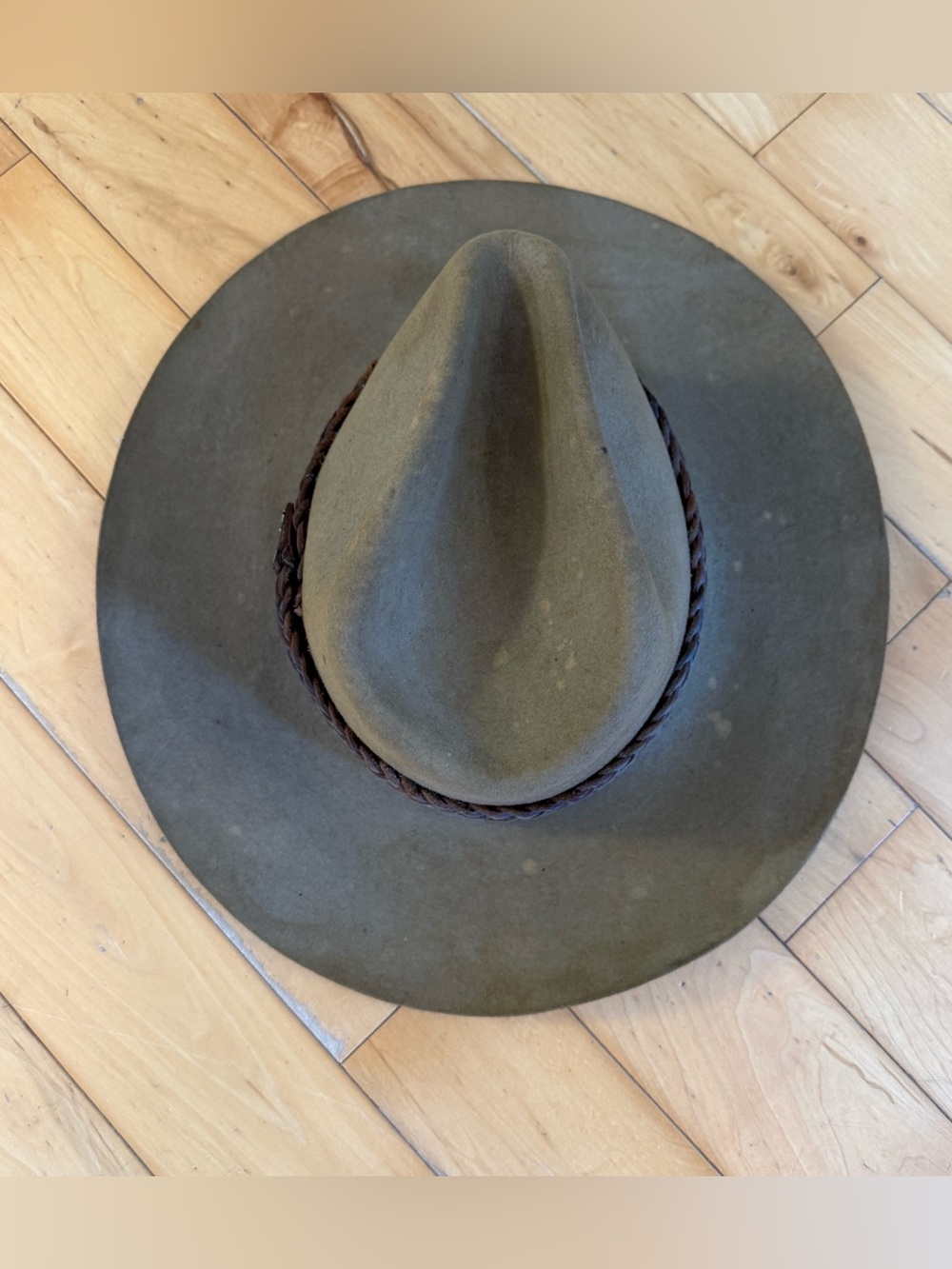 Stetson Cream and Blue Lined Leather Hat Interior with Western Illustration